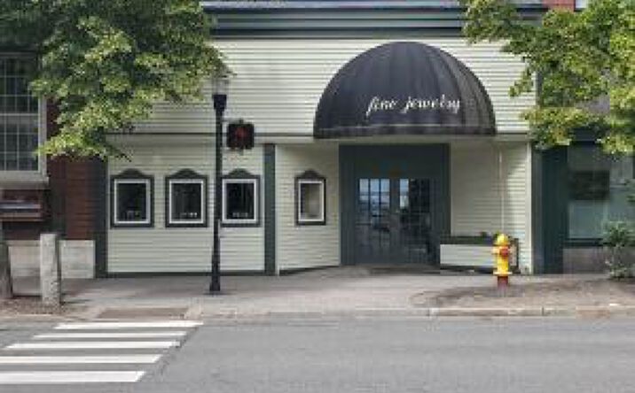 Pictures of Retail property located at 376 Main St, Rockland, ME 04841 for sales - image #1