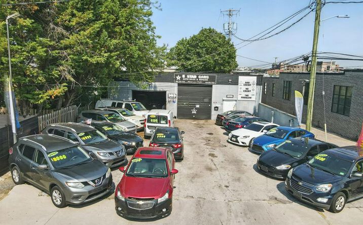 Pictures of Business for Sale property located at 303 S Eaton St, Baltimore, MD 21224 for sales - image #1