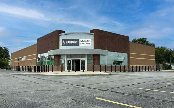 Pictures of Office property located at 1000 N Williams St, Paulding, OH 45879 for sales - image #1