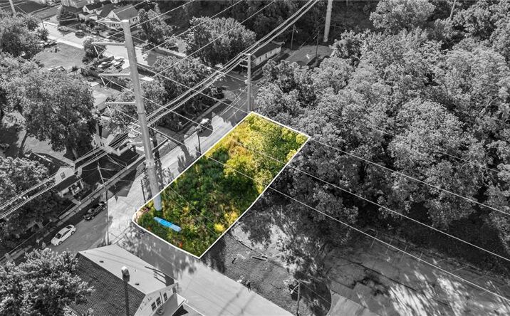 Pictures of Land property located at 1001 Seminary Street, Kansas City, KS 66103 for sales - image #1