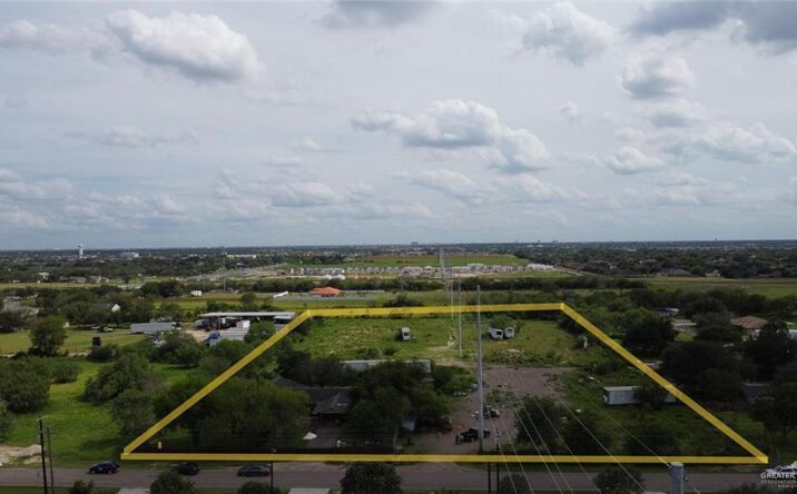 Pictures of Land, Multifamily property located at 3106 W Chapin Street, Edinburg, TX 78541 for sales - image #1