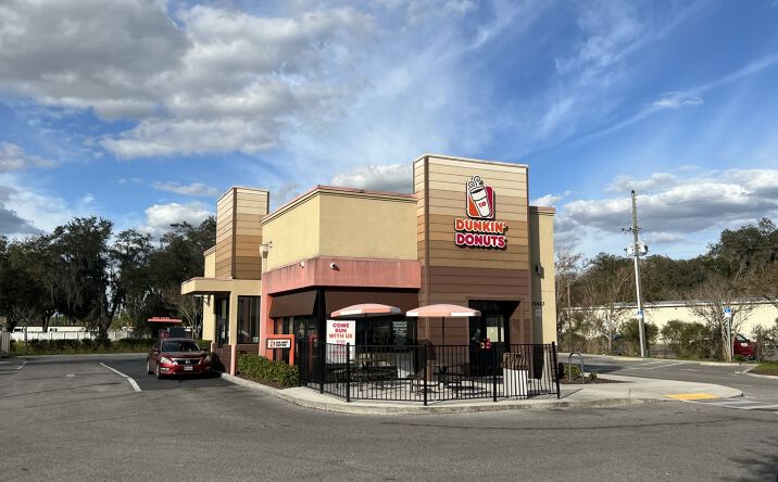 Pictures of Retail property located at 36643 SR 54, Zepyrhills, FL 33541 for sales - image #1