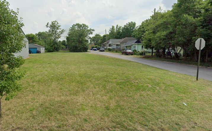 Pictures of Land property located at 485 Stambaugh Avenue, Columbus, OH 43207 for sales - image #1