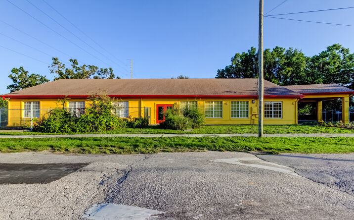 Pictures of Office, Special Purpose property located at 8816 W Robson St., Tampa, FL 33615 for sales - image #1