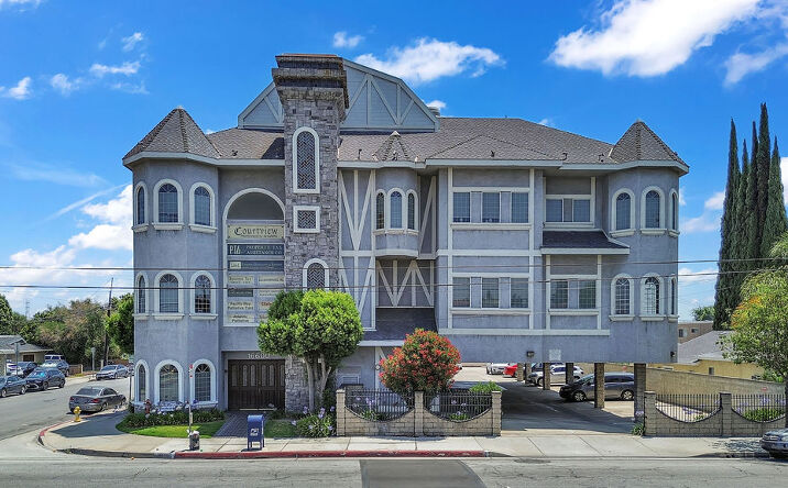 Pictures of Office property located at 16600 Woodruff Ave, Bellflower, CA 90706 for sales - image #1