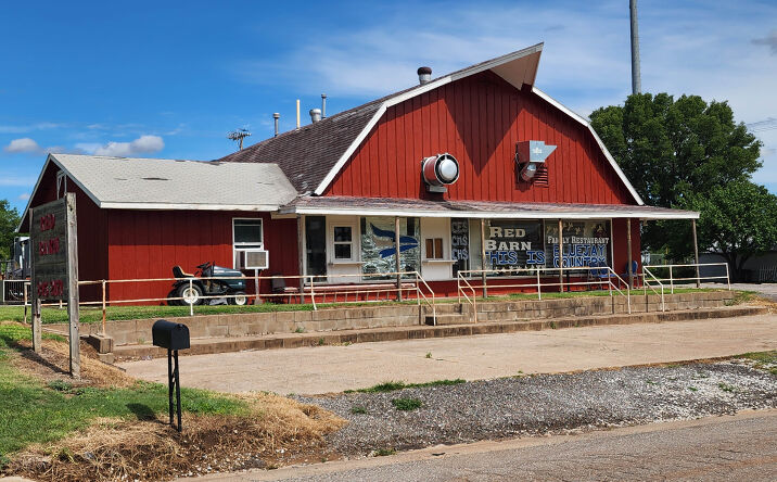 Pictures of Retail property located at 624 S Main St, Caldwell, KS 67022 for sales - image #1