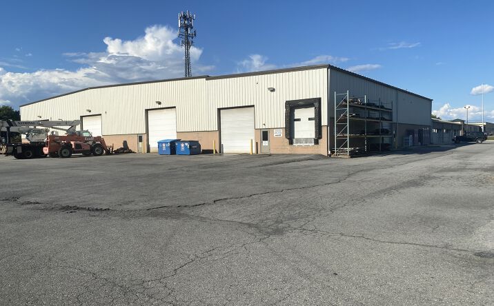 Pictures of Industrial property located at 1610 Industrial Dr, Carlisle, PA 17013 for sales - image #1