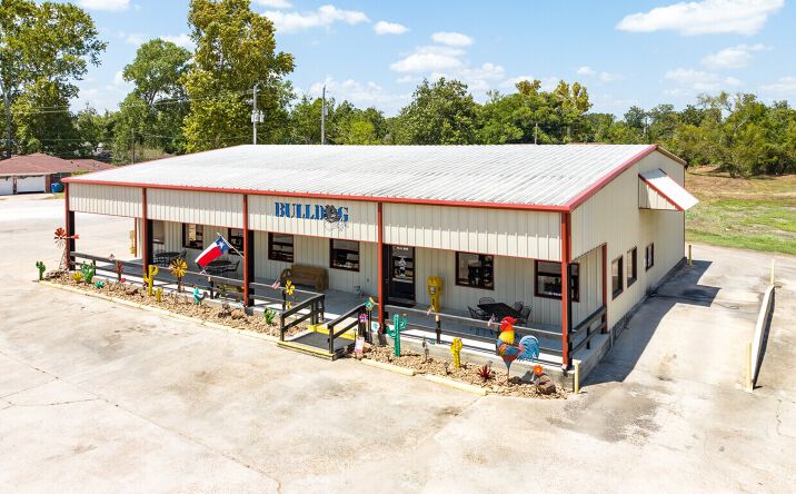 Pictures of Business for Sale property located at 714 N Main, Sweeny, TX 77480 for sales - image #1