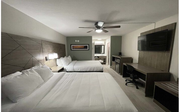 Pictures of Hospitality property located at Hollywood Blvd, Hollywood, FL 33021 for sales - image #1