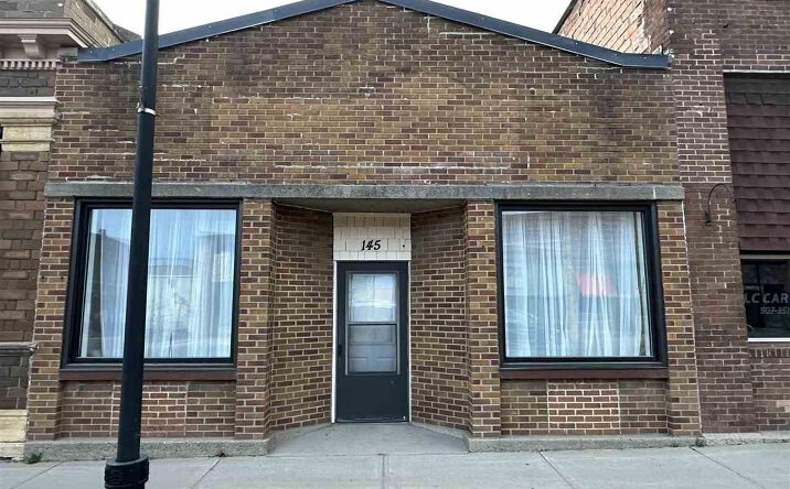image of property at 145 S MAIN ST Lake Crystal MN 56055-2432