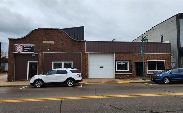 Pictures of Retail, Industrial property located at 109 S Main St, Marion, WI 54950 for sales - image #1