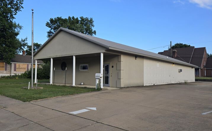 image of property at 320 DERBY ST Pekin IL 61554-5653