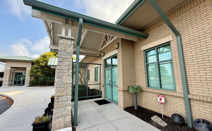 Pictures of Office property located at 1725 Western Ave Ste C, Findlay, OH 45840 for sales - image #1