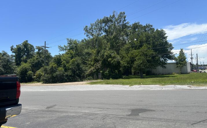 Pictures of Land property located at 0 Ingalls Avenue, Pascagoula, MS 39567 for sales - image #1
