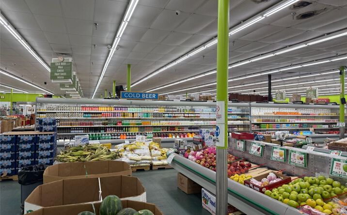 Pictures of Retail property located at 10681 E Colonial Drive, Orlando, FL 32817 for sales - image #1
