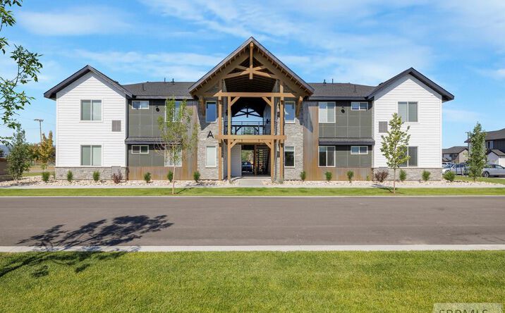 image of property at 525 N 1ST ST Bloomfield NM 87413-5360