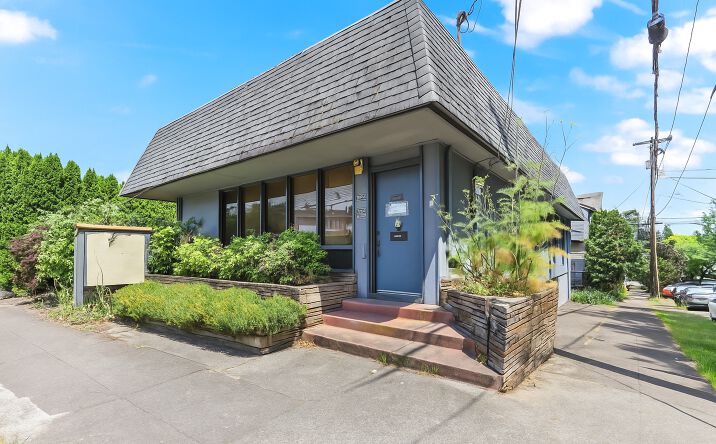 Pictures of Office, Retail property located at 5848 SE Milwaukie Ave, Portland, OR 97202 for sales - image #1
