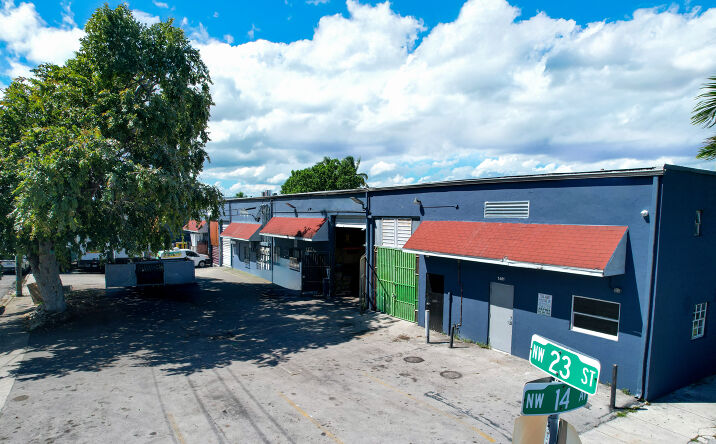 Pictures of Industrial property located at 1401 NW 23rd St, Miami, FL 33142 for sales - image #1
