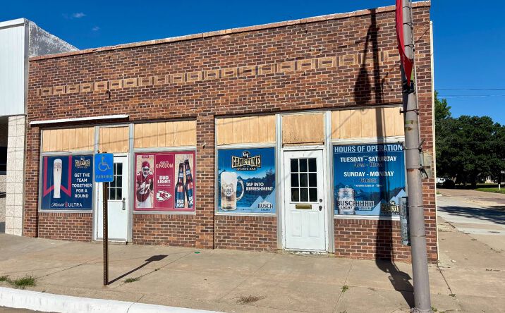 Pictures of Office property located at 106 East 4th Street, Washington, KS 66968 for sales - image #1
