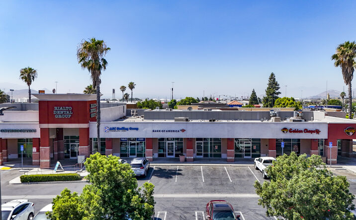 Pictures of Retail property located at 1627 S Riverside Ave, Rialto, CA 92376 for sales - image #1
