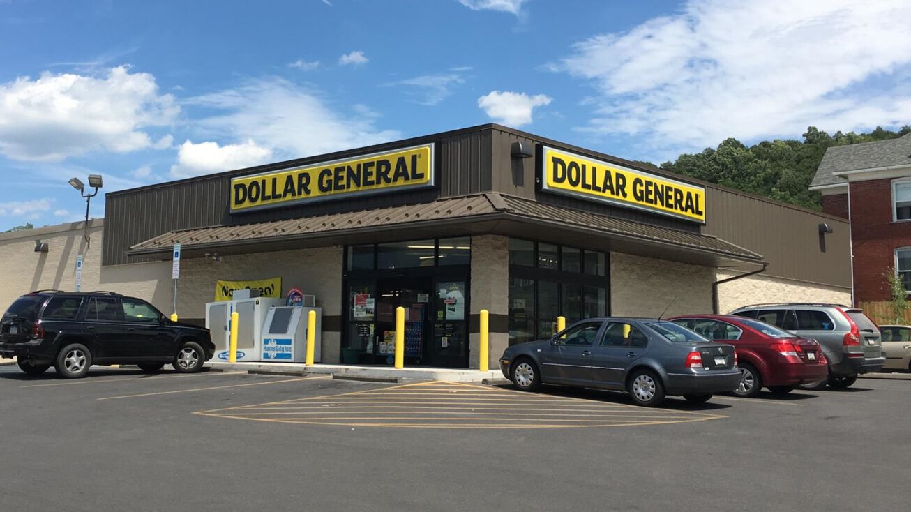 523 Franklin Ave, Vandergrift, PA 15690