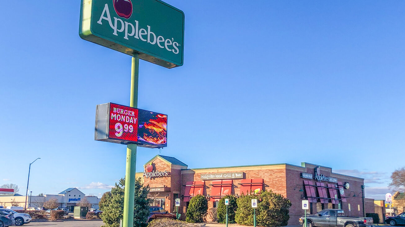 436 S Andover Rd., Andover, KS 67002 Retail Property for Sale Highway Visibility Restaurant