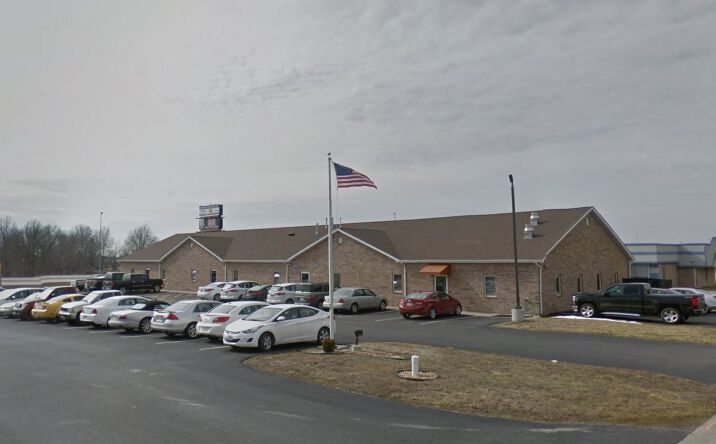 Pictures of Office property located at 8223 Express Drive, Marion, IL 62959 for comps - image #1