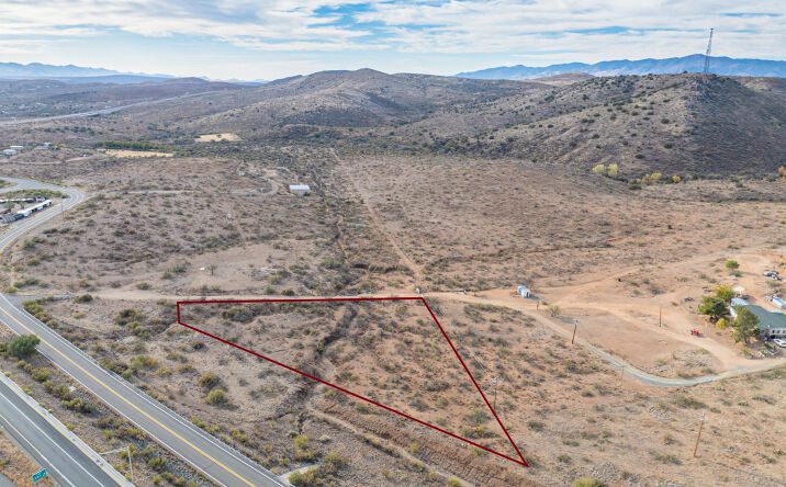Pictures of Land property located at 0000 Az-69, Mayer, AZ 86333 for sales - image #1