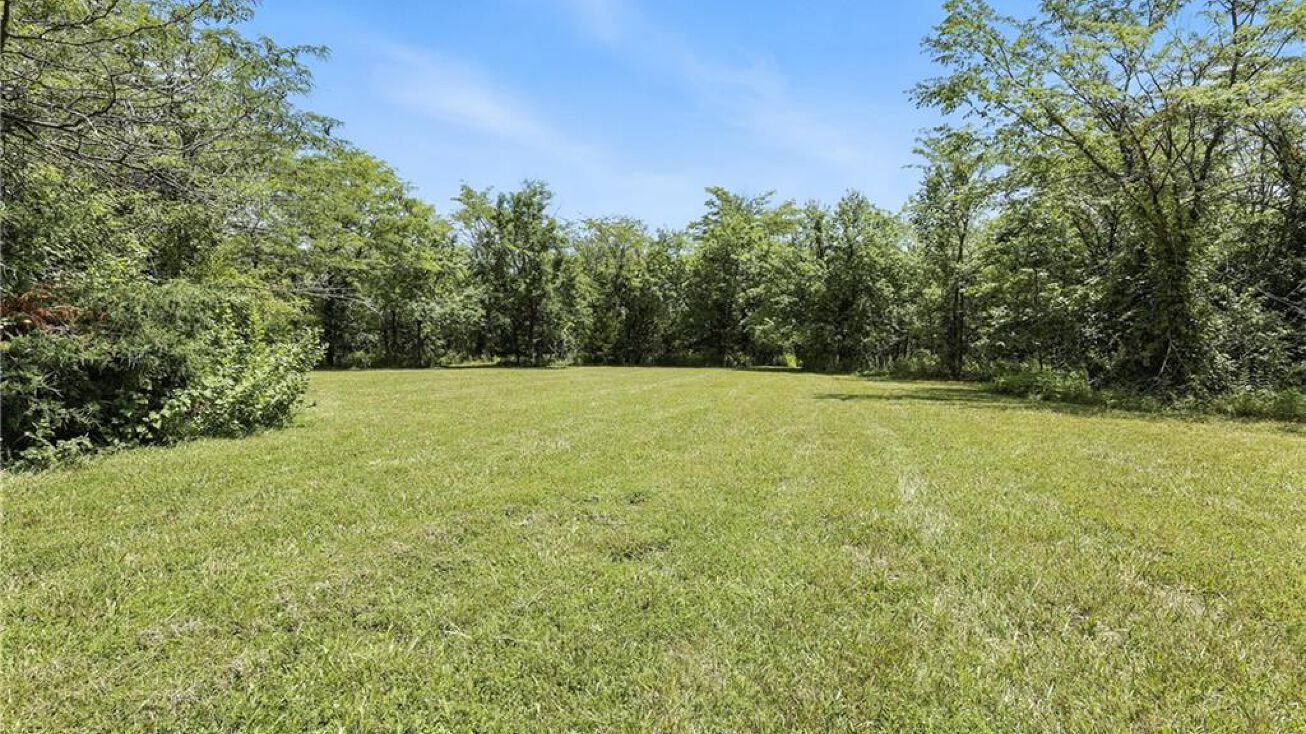 SW Hollow Road Polo MO 64671 - 41607f8997e14fe0b8f162a1095313d8 1306x734