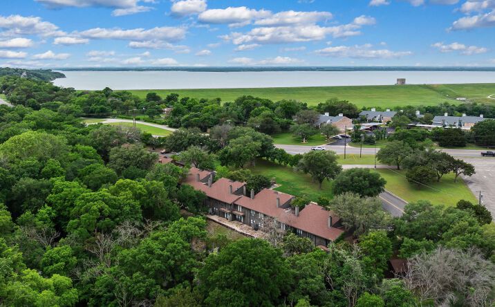 Pictures of Multifamily property located at 2800-2912 Stewart Dr, Waco, TX 76708 for sales - image #1