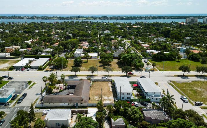 Pictures of Land property located at 3201 Broadway, West Palm Beach, FL 33407 for sales - image #1