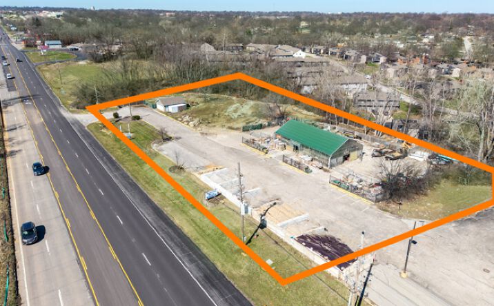 Pictures of Industrial, Mixed Use, Retail property located at 15640 E US Hwy 40, Kansas City, MO 64136 for sales - image #1