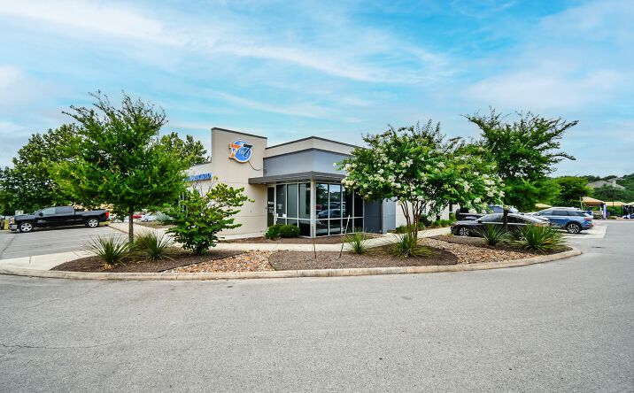 image of property at 20122 STONE OAK PKWY San Antonio TX 78258-7040