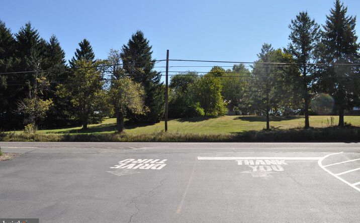 Pictures of Retail, Office, Land property located at 984 E Main St, Schuylkill Haven, PA 17972 for sales - image #1
