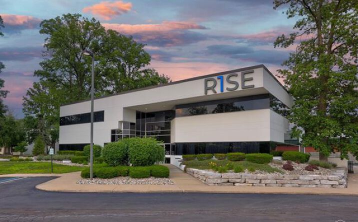 Pictures of Retail, Office, Industrial property located at 800 Cambridge Street, Midland, MI 48642 for sales - image #1