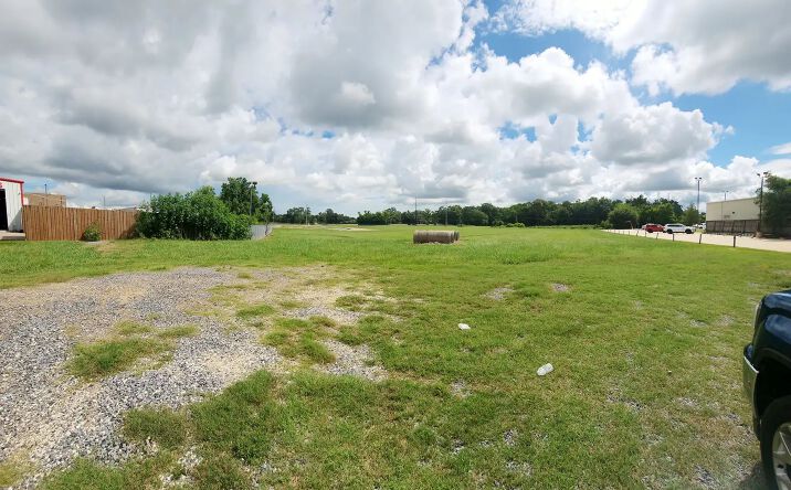 Pictures of Land property located at N tbd airline highway, Gonzales, LA 70737 for sales - image #1