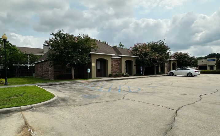 Pictures of Office property located at 4600 Sherwood Common Blvd, Baton Rouge, LA 70816 for sales - image #1