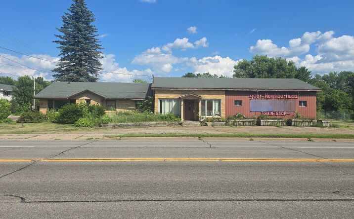 Pictures of Office, Retail property located at 503 Grand Ave, Rothschild, WI 54474 for sales - image #1