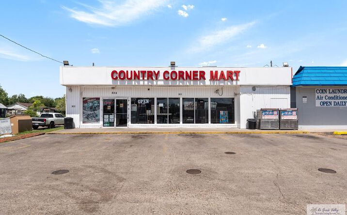 Pictures of Land property located at 824 S F St, Harlingen, TX 78550 for sales - image #1