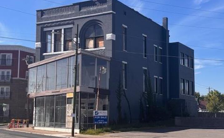 Pictures of Retail, Office, Industrial property located at 4101 Montgomery Road, Cincinnati, OH 45212 for sales - image #1