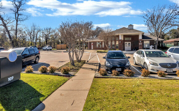 Pictures of Retail, Special Purpose property located at 109 Natches Trace, Coppell, TX 75019 for sales - image #1
