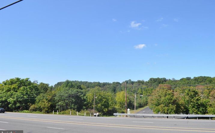 Pictures of Land property located at 33/47 Hollenbush Ln, Orwigsburg, PA 17961 for sales - image #1