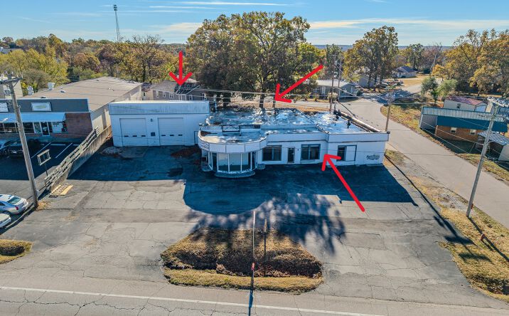 Pictures of Mixed Use property located at 212 US-54, Camdenton, MO 65020 for sales - image #1