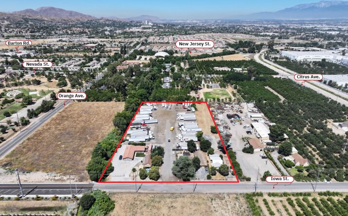 Pictures of Land property located at 11006-11034 Iowa St, Redalnds, CA null for sales - image #1