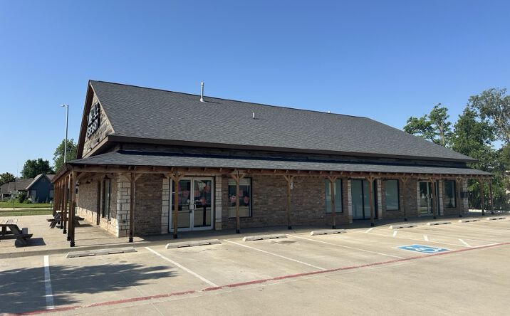 Pictures of Mixed Use, Office, Retail property located at 204 W 2nd St, Edmond, OK 73003 for sales - image #1