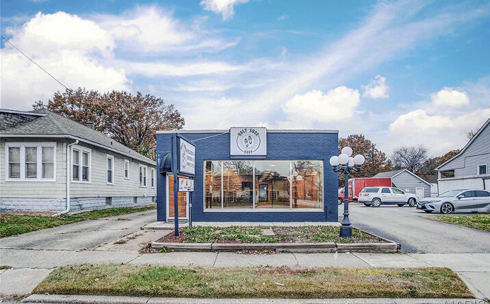 Pictures of Retail property located at 2721 Madison Ave, Granite City, IL 62040 for sales - image #1