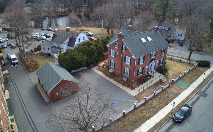 Pictures of Office property located at 6 Windsor Street, Andover, MA 01810 for comps - image #1