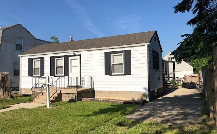 image of property at 4847 S LOTUS AVE Chicago IL 60638-1717