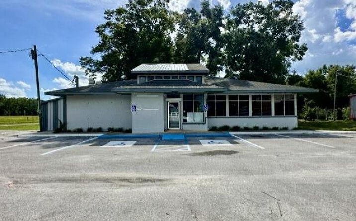 Pictures of Retail, Office, Special Purpose property located at 829 S Main St, Bell, FL 32619 for sales - image #1