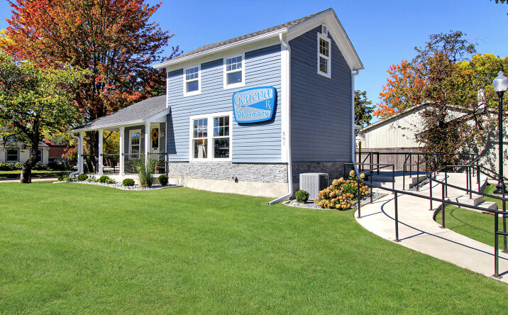 image of property at 501 E STATE ST Geneva IL 60134-2338